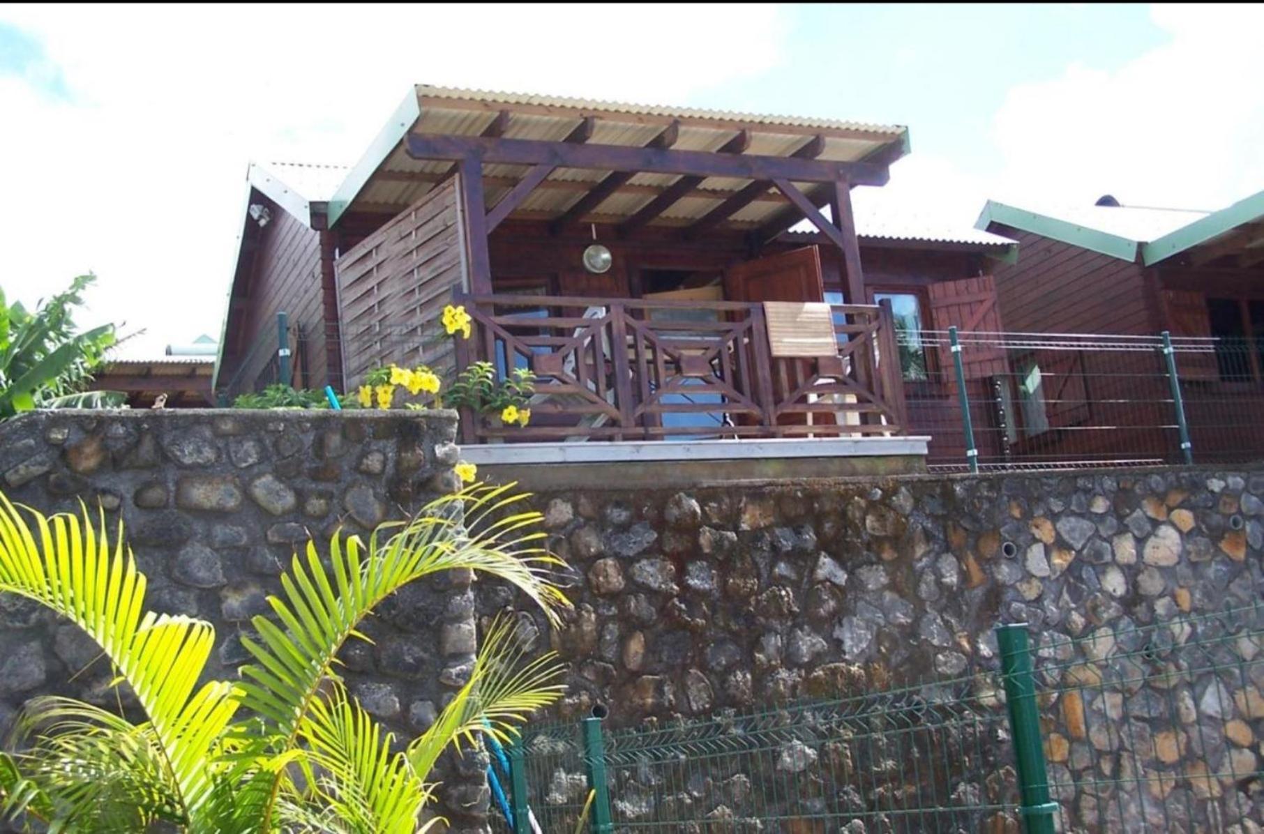 Les Bungalows Les Vanilliers, Sud Sauvage Avec Piscine 圣若瑟 外观 照片