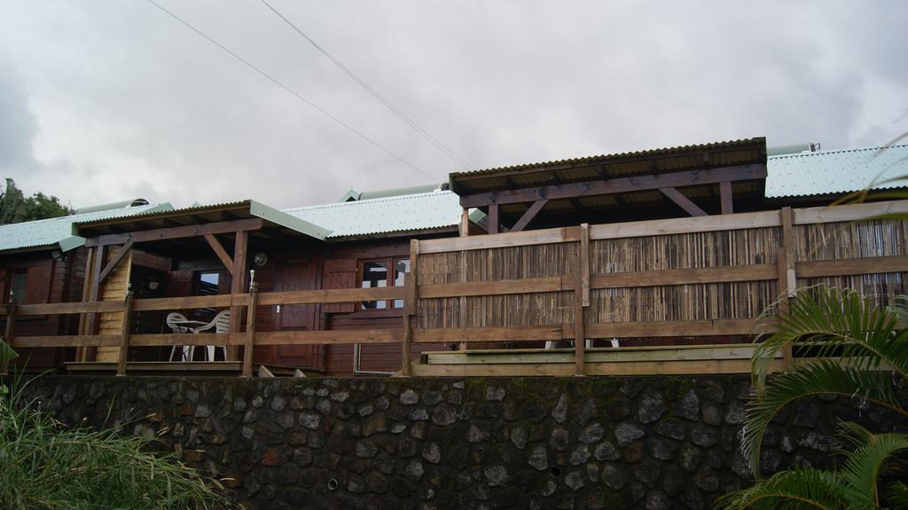 Les Bungalows Les Vanilliers, Sud Sauvage Avec Piscine 圣若瑟 外观 照片